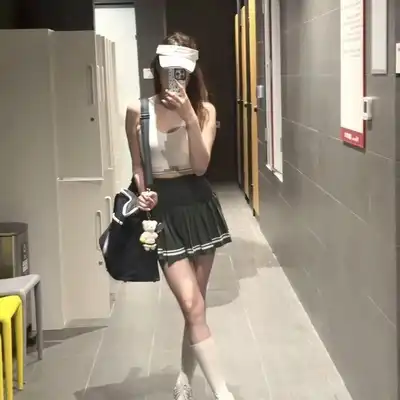 钟英云